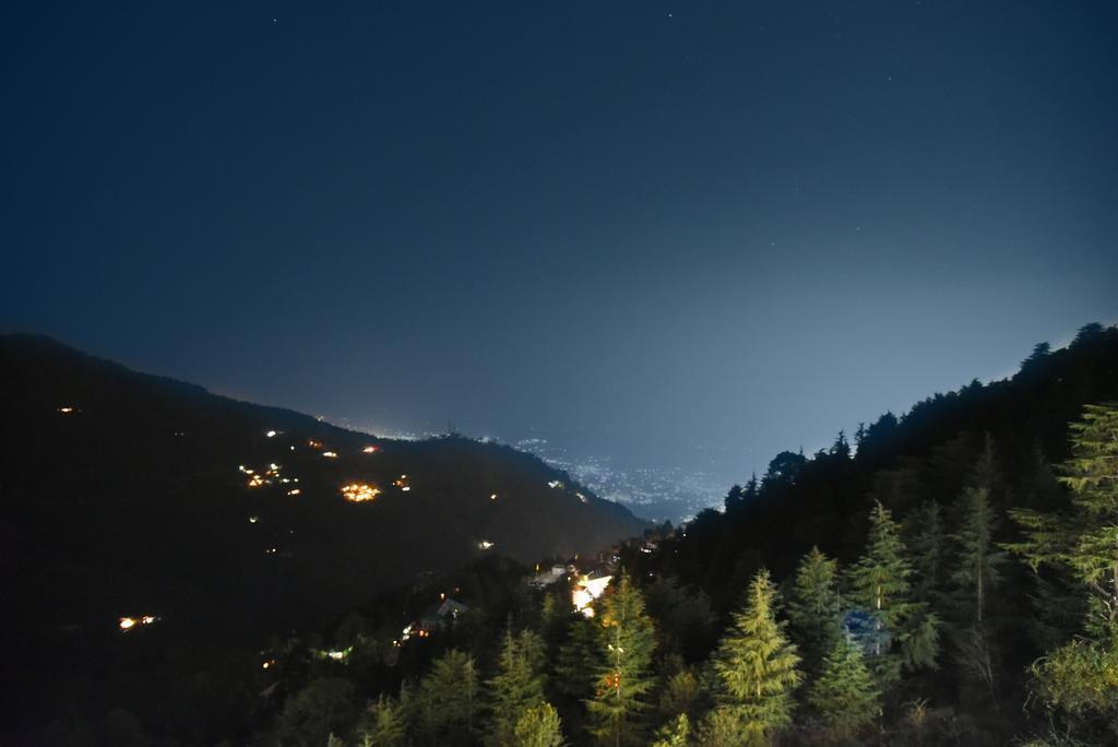 Hotel Varuni Mcleodganj Dharamshala Luaran gambar