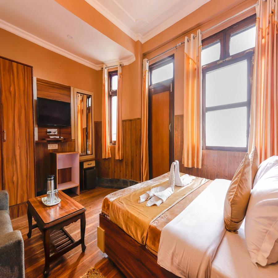 Hotel Varuni Mcleodganj Dharamshala Luaran gambar